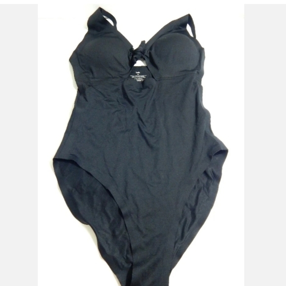 Knix Peekaboo One Piece Swimsuit - Picture 2 of 4